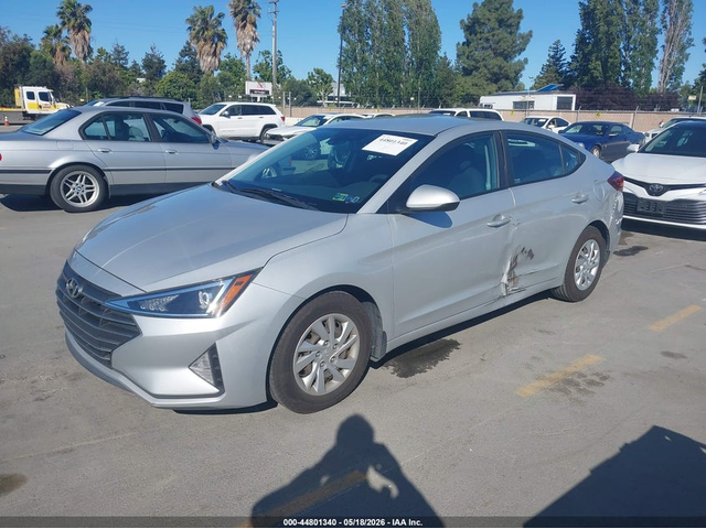 Hyundai Elantra 2.0L I-4 DOHC, VVT, 147HP Front Wheel Drive - автомобили, коли, обяви за нови и употребявани 1