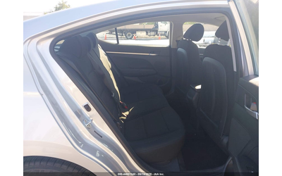 Hyundai Elantra 2.0L I-4 DOHC, VVT, 147HP Front Wheel Drive - автомобили, коли, обяви за нови и употребявани 7