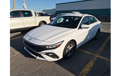 hyundai-elantra-2l-4cyl-front-wheel-drive - 0