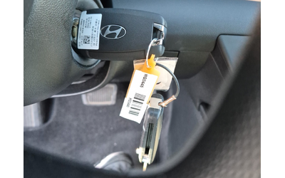 Hyundai Elantra 2L 4cyl Front Wheel Drive - автомобили, коли, обяви за нови и употребявани 7