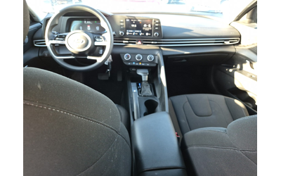 Hyundai Elantra 2L 4cyl Front Wheel Drive - автомобили, коли, обяви за нови и употребявани 9