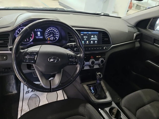 Hyundai Elantra * PREFERRED * CARFAX * ЦЕНА ДО БГ - автомобили, коли, обяви за нови и употребявани 7