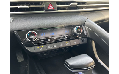 Hyundai Elantra * Blue * CARFAX * ЦЕНА ДО БГ - автомобили, коли, обяви за нови и употребявани 12