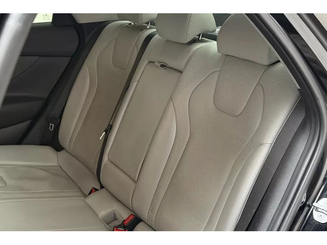 Hyundai Elantra 2023 Hyundai Elantra Hybrid Luxury - автомобили, коли, обяви за нови и употребявани 14