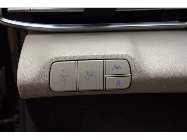 Hyundai Elantra 2023 Hyundai Elantra Hybrid Luxury - автомобили, коли, обяви за нови и употребявани 7