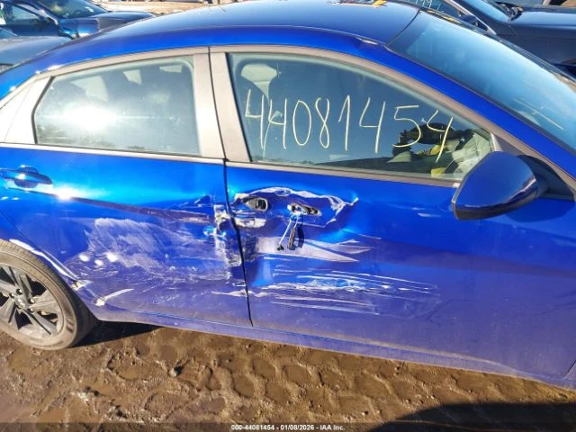 Hyundai Elantra HYBRID BLUE - автомобили, коли, обяви за нови и употребявани 3