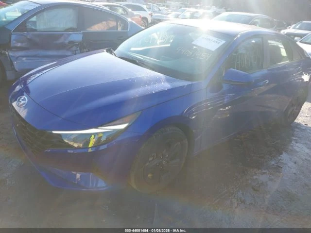 Hyundai Elantra HYBRID BLUE - автомобили, коли, обяви за нови и употребявани 7