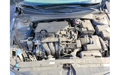 Hyundai Elantra SEL - автомобили, коли, обяви за нови и употребявани 10