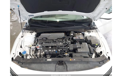 Hyundai Elantra SEL - автомобили, коли, обяви за нови и употребявани 12