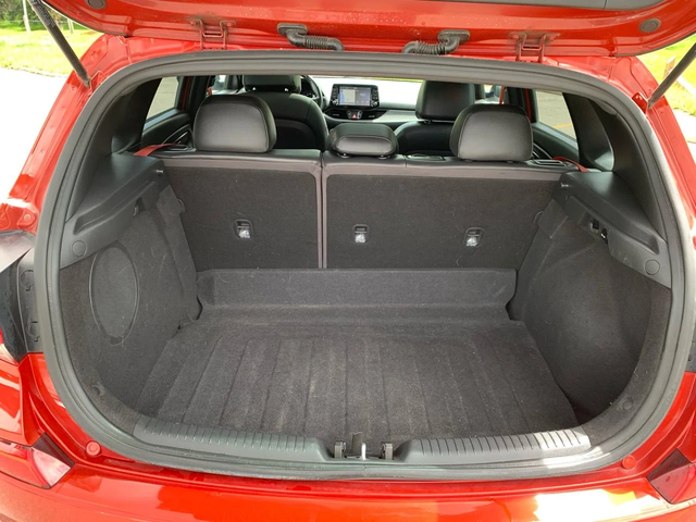 Hyundai Elantra N LINE ULTIMATE С РЕГИСТРАЦИЯ & АВТО КРЕДИТ - автомобили, коли, обяви за нови и употребявани 6