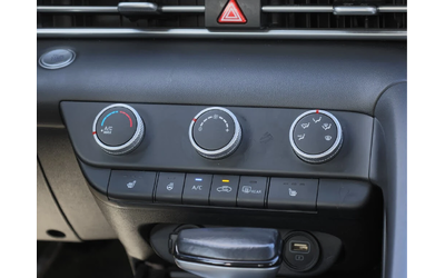 Hyundai Elantra АвтоКредит* (ЦЕНА ДО БГ) Preferred FWD - автомобили, коли, обяви за нови и употребявани 12