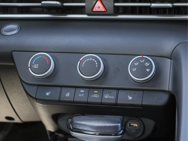 Hyundai Elantra АвтоКредит* (ЦЕНА ДО БГ) Preferred FWD - автомобили, коли, обяви за нови и употребявани 12