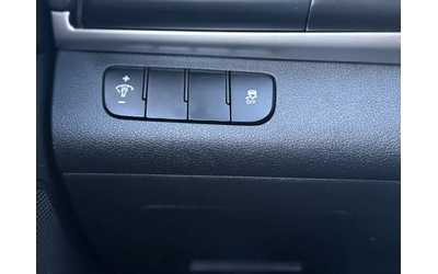 Hyundai Elantra Essential FWD* АвтоКреди* (ЦЕНА ДО БГ) - автомобили, коли, обяви за нови и употребявани 14