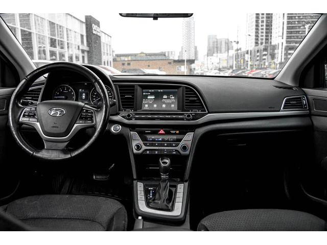 Hyundai Elantra * АвтоКредит * (ЦЕНА ДО БГ) - автомобили, коли, обяви за нови и употребявани 7