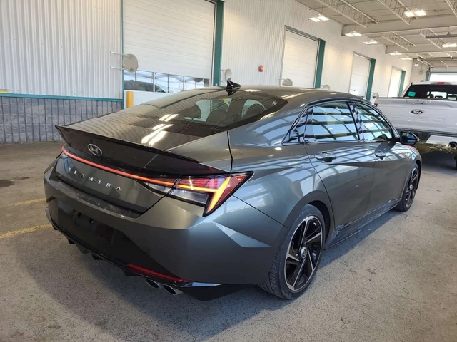Hyundai Elantra * N LINE ULTIMATE * CARFAX * LANE ASSIST * - автомобили, коли, обяви за нови и употребявани 2