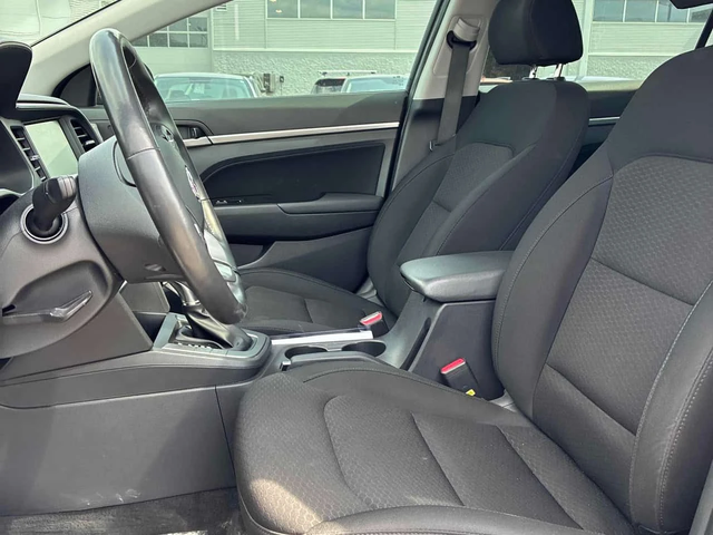 Hyundai Elantra * Preferred w/Sun & Safety Package IVT * ПОДГРЕВ* - автомобили, коли, обяви за нови и употребявани 11