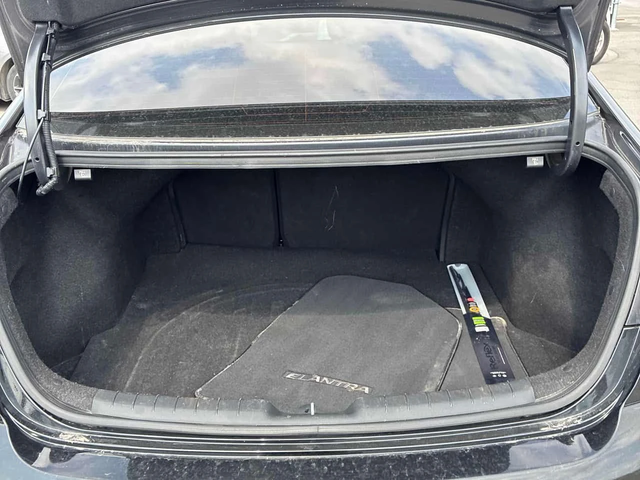 Hyundai Elantra * Preferred w/Sun & Safety Package IVT * ПОДГРЕВ* - автомобили, коли, обяви за нови и употребявани 16
