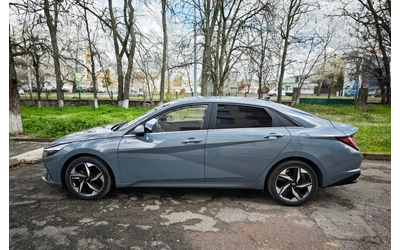 Hyundai Elantra 1.6 -  ГАЗ/БЕНЗИН - автомобили, коли, обяви за нови и употребявани 6