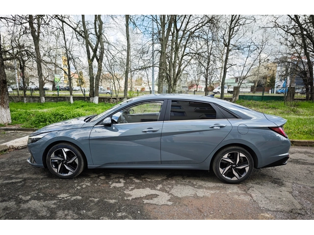 Hyundai Elantra 1.6 -  ГАЗ/БЕНЗИН - автомобили, коли, обяви за нови и употребявани 6