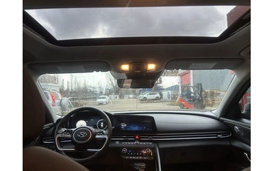 Hyundai Elantra 2.0 MPi - Газ/Бензин - автомобили, коли, обяви за нови и употребявани 15