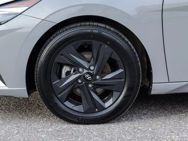 Hyundai Elantra ELANTRA - автомобили, коли, обяви за нови и употребявани 10