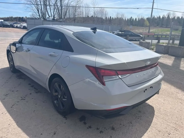 Hyundai Elantra PREFERRED 2 - автомобили, коли, обяви за нови и употребявани 10