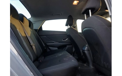 Hyundai Elantra PREFERRED 2 - автомобили, коли, обяви за нови и употребявани 11