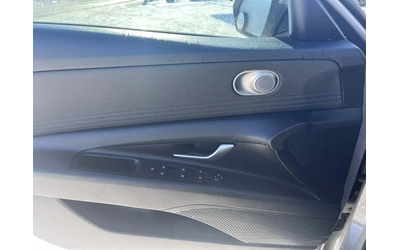 Hyundai Elantra PREFERRED 2 - автомобили, коли, обяви за нови и употребявани 16