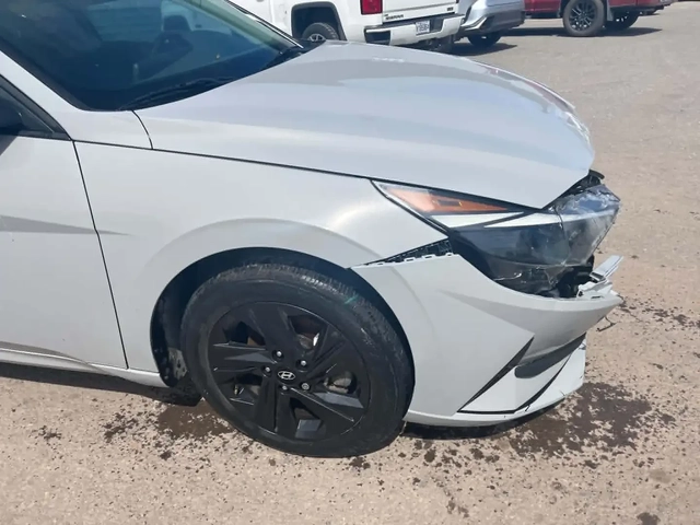 Hyundai Elantra PREFERRED 2 - автомобили, коли, обяви за нови и употребявани 9
