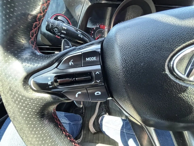 Hyundai Elantra ELANTRA - автомобили, коли, обяви за нови и употребявани 12