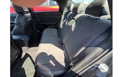 hyundai-elantra - 5