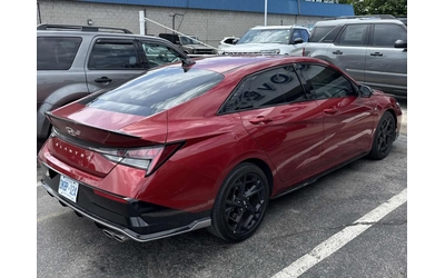 hyundai-elantra - 1
