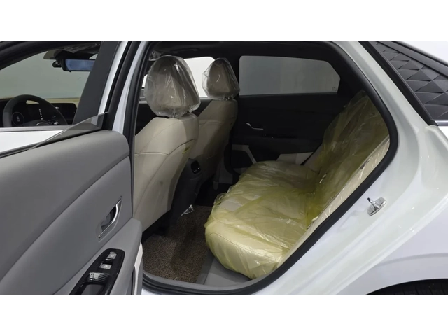 Hyundai Elantra INSPIRATION / 360 КАМЕРИ / BOSE / LPG ТЕЧНА ФАЗА! - автомобили, коли, обяви за нови и употребявани 12