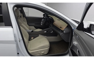 Hyundai Elantra INSPIRATION / 360 КАМЕРИ / BOSE / LPG ТЕЧНА ФАЗА! - автомобили, коли, обяви за нови и употребявани 14