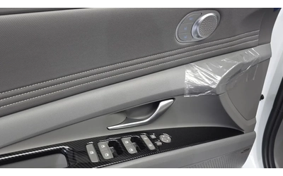 Hyundai Elantra INSPIRATION / 360 КАМЕРИ / BOSE / LPG ТЕЧНА ФАЗА! - автомобили, коли, обяви за нови и употребявани 15