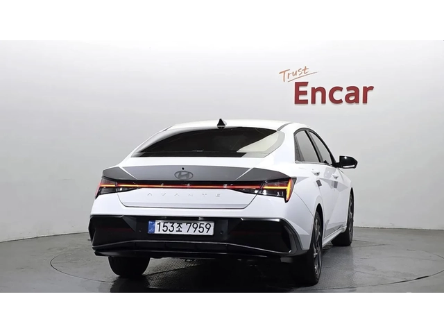 Hyundai Elantra INSPIRATION / 360 КАМЕРИ / BOSE / LPG ТЕЧНА ФАЗА! - автомобили, коли, обяви за нови и употребявани 3