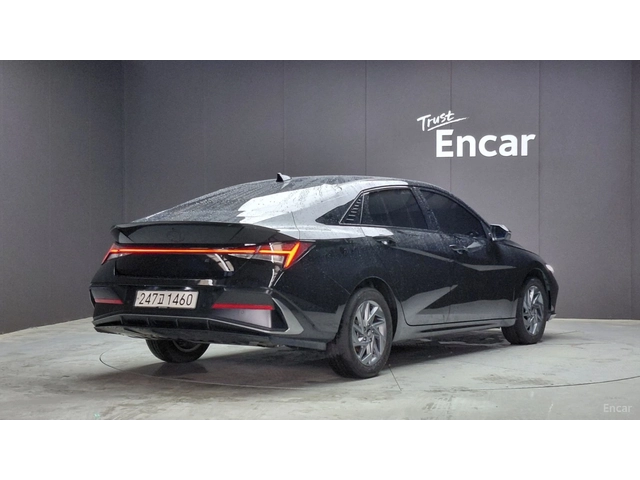 Hyundai Elantra КОЖА* ОБДУХВ* НАВИ* ПАНО - автомобили, коли, обяви за нови и употребявани 1