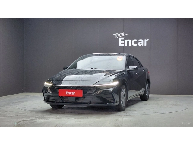 Hyundai Elantra КОЖА* ОБДУХВ* НАВИ* ПАНО - автомобили, коли, обяви за нови и употребявани 2