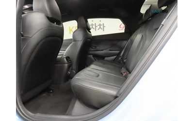 hyundai-elantra - 5