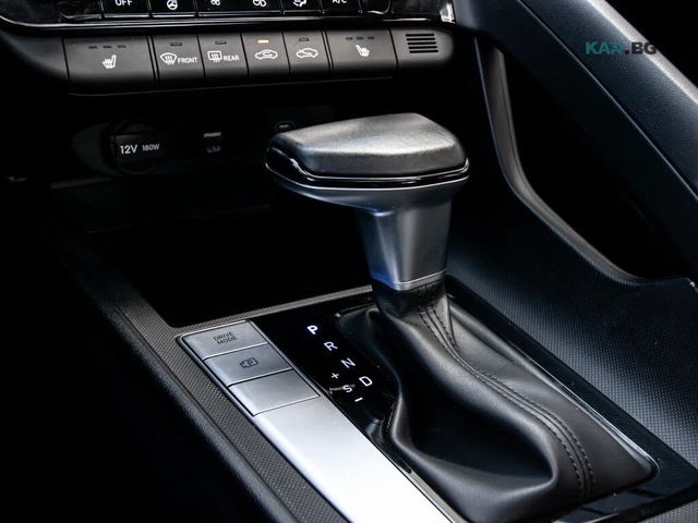 Hyundai Elantra Preferred FWD - автомобили, коли, обяви за нови и употребявани 14