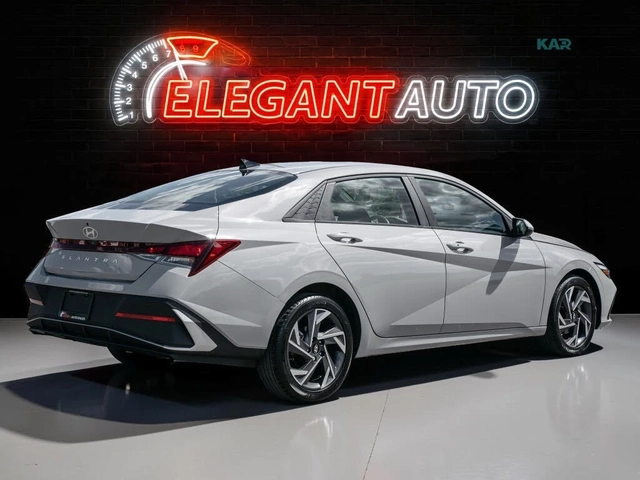 Hyundai Elantra Preferred FWD - автомобили, коли, обяви за нови и употребявани 5
