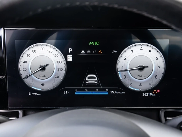 Hyundai Elantra - автомобили, коли, обяви за нови и употребявани 16