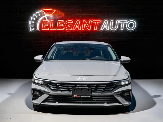 Hyundai Elantra - автомобили, коли, обяви за нови и употребявани 1