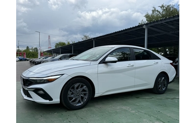 hyundai-elantra - 0