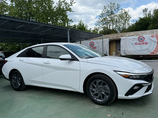 Hyundai Elantra 2.0 MPI, SEL - автомобили, коли, обяви за нови и употребявани 2