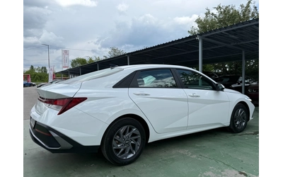 hyundai-elantra - 3
