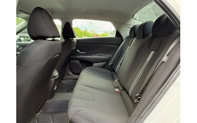 Hyundai Elantra 2.0 MPI, SEL - автомобили, коли, обяви за нови и употребявани 8