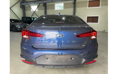 hyundai-elantra - 4