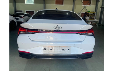 hyundai-elantra - 4