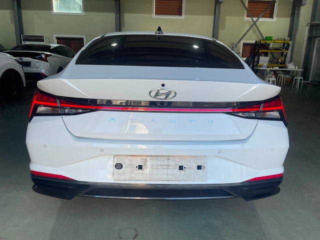 Hyundai Elantra 1.6 LPG ! Smart ! - автомобили, коли, обяви за нови и употребявани 4